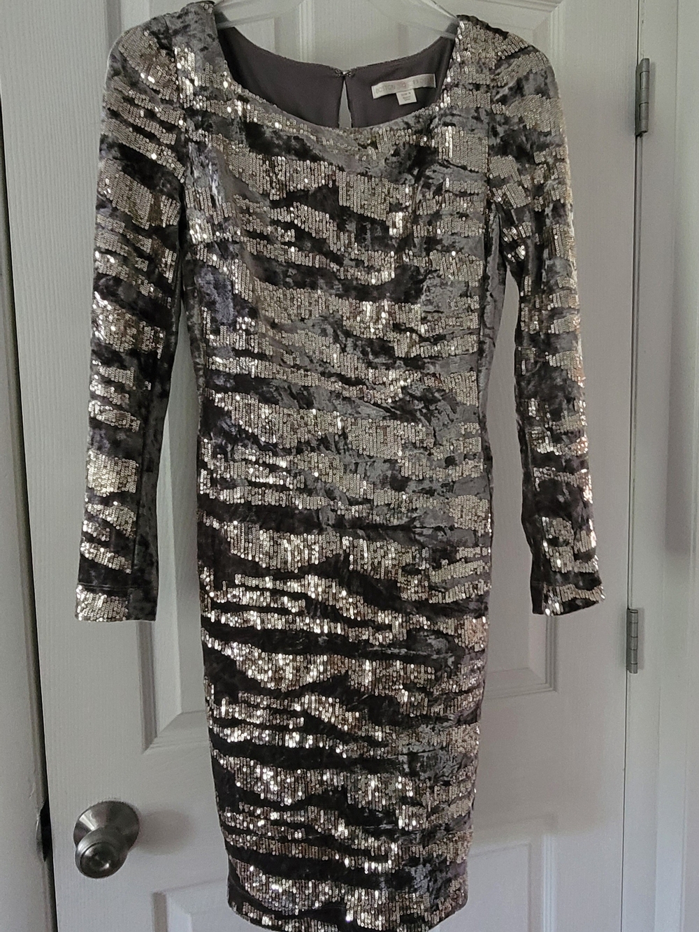Boston Proper Silver and Gray Sequin Long Sleeve Sheath Dress Sz 4